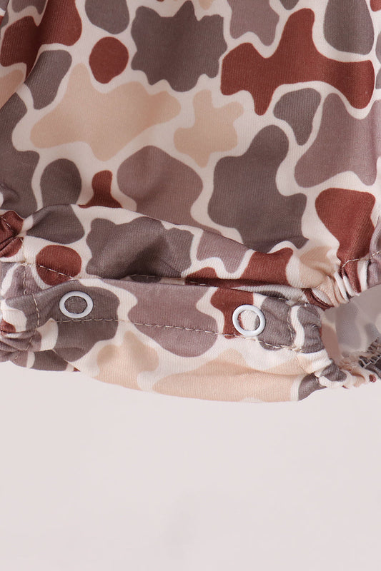 Khaki camoufalge cross deer embroidery ruffle bubble